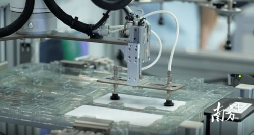 深圳高端制造增速明顯，工業(yè)機(jī)器人產(chǎn)量同比增長近八成